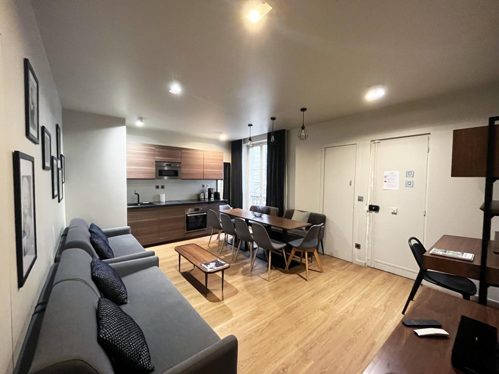 Urban Flat 78 - 3 Bedroom Republique * Paris